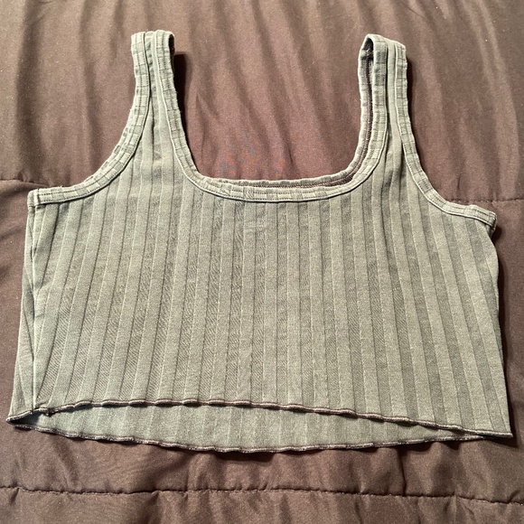 OFFLINE by Aerie Gray Cropped Tank Size Medium - Picture 3 of 6
